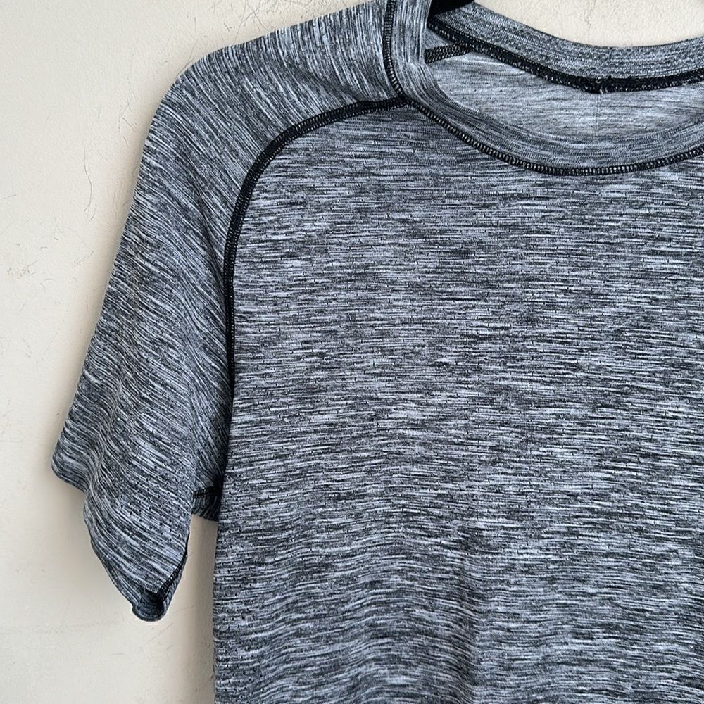 Lululemon Metal Vert Men’s T-shirt S - Picture 2 of 5